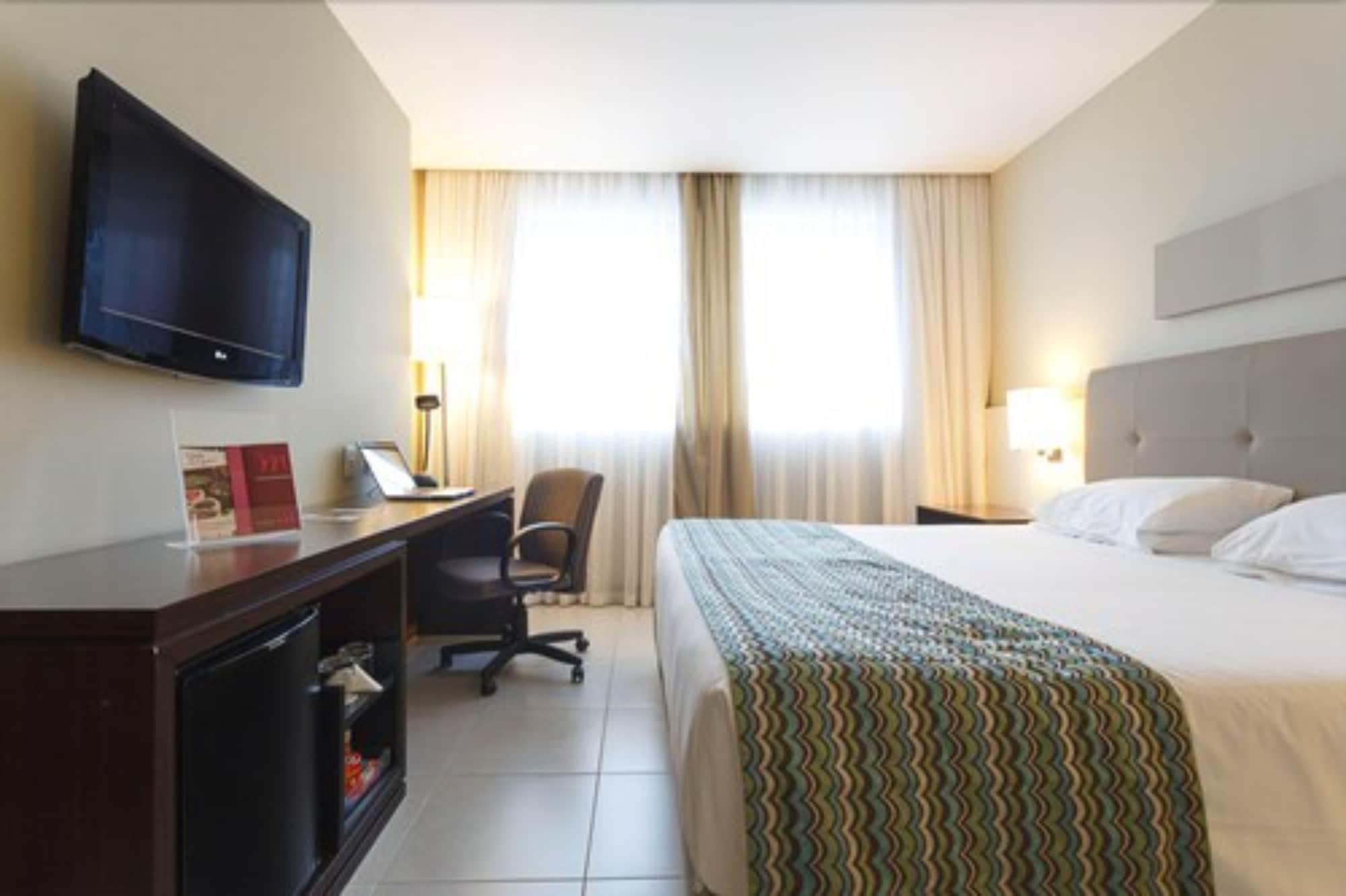 Mercure Salvador Pituba Esterno foto