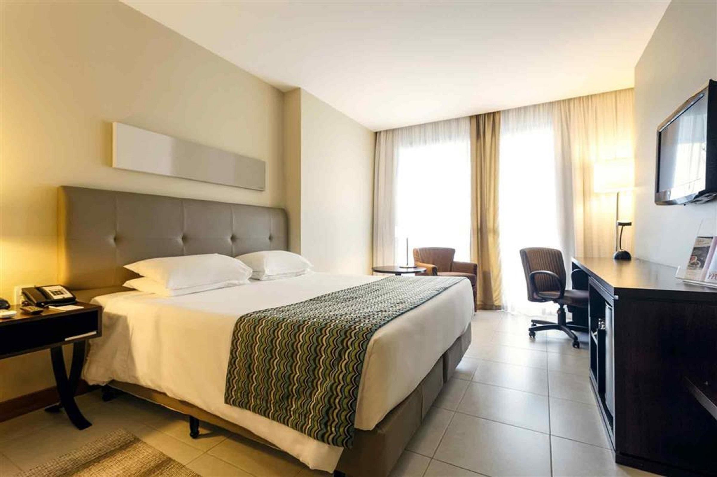 Mercure Salvador Pituba Esterno foto