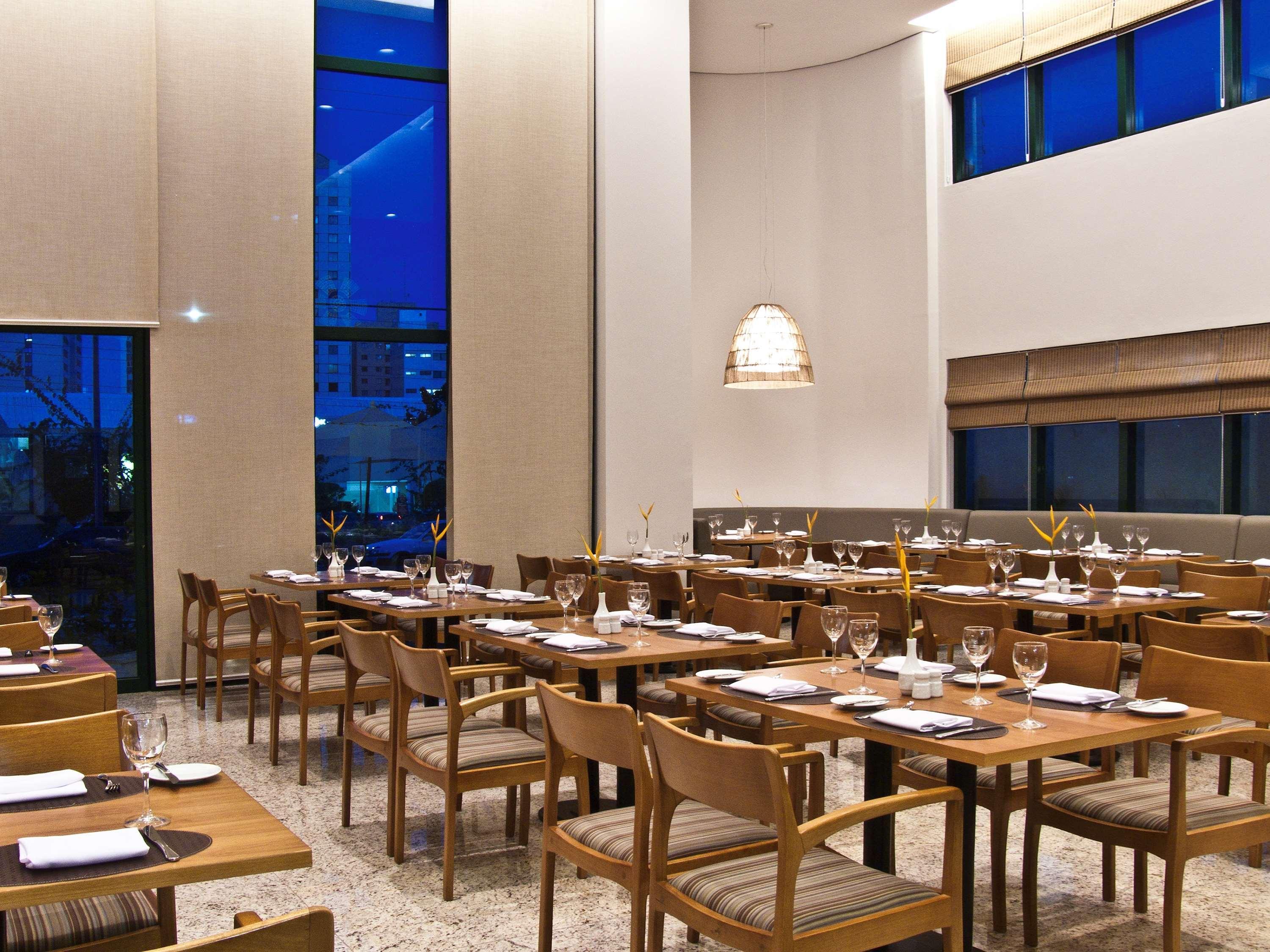 Mercure Salvador Pituba Ristorante foto