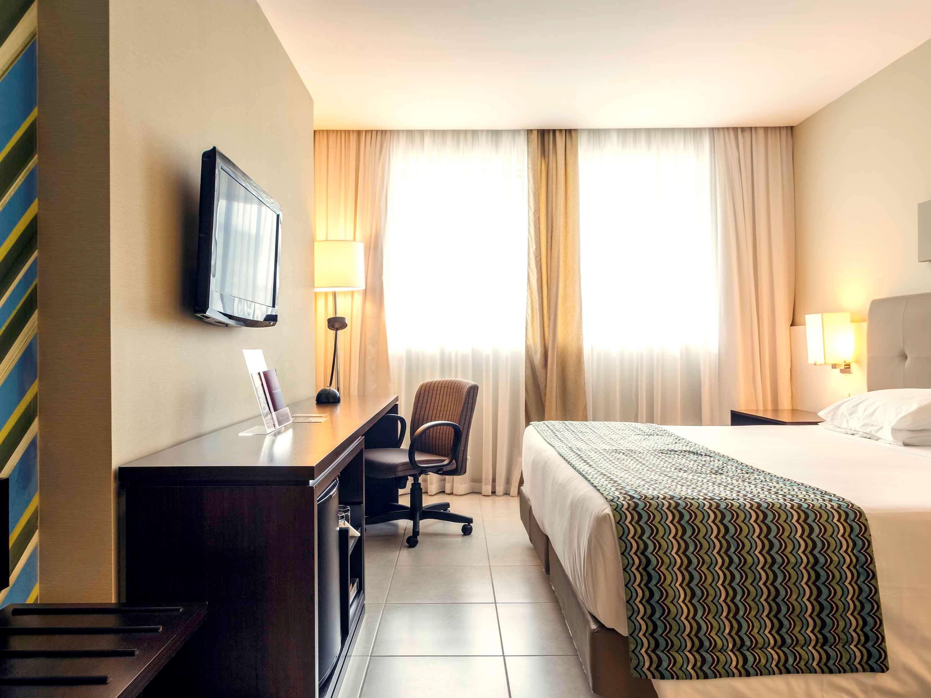 Mercure Salvador Pituba Esterno foto