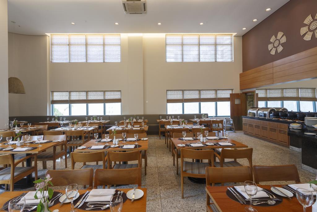 Mercure Salvador Pituba Esterno foto