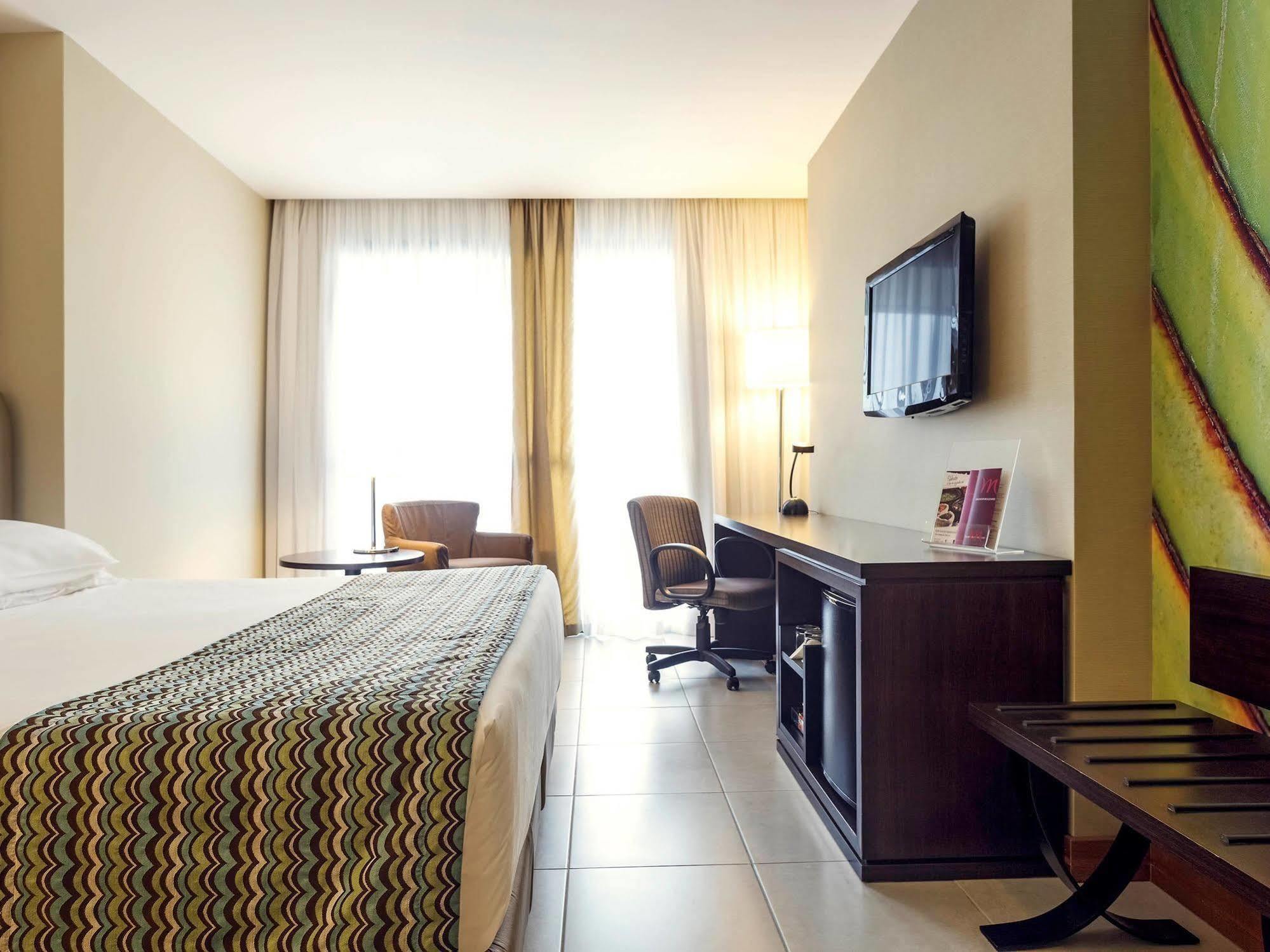 Mercure Salvador Pituba Esterno foto